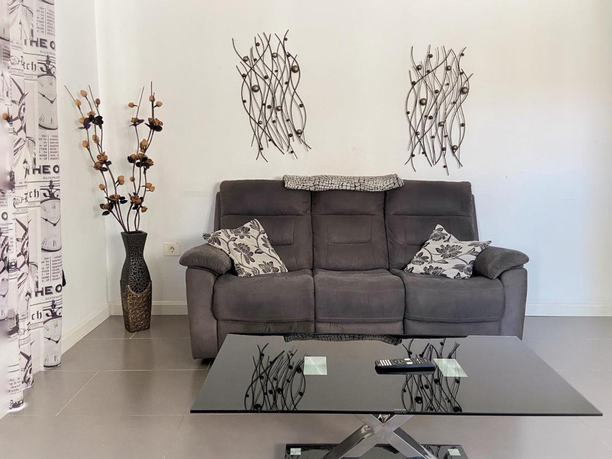 1 Bed Los Cristianos Near The Bus Station Arona  Zewnętrze zdjęcie