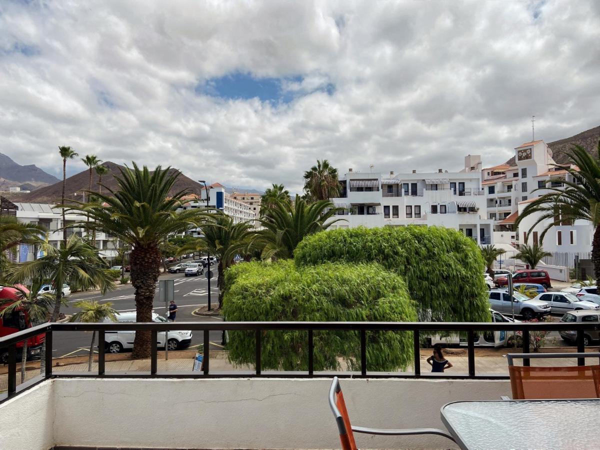 1 Bed Los Cristianos Near The Bus Station Arona  Zewnętrze zdjęcie