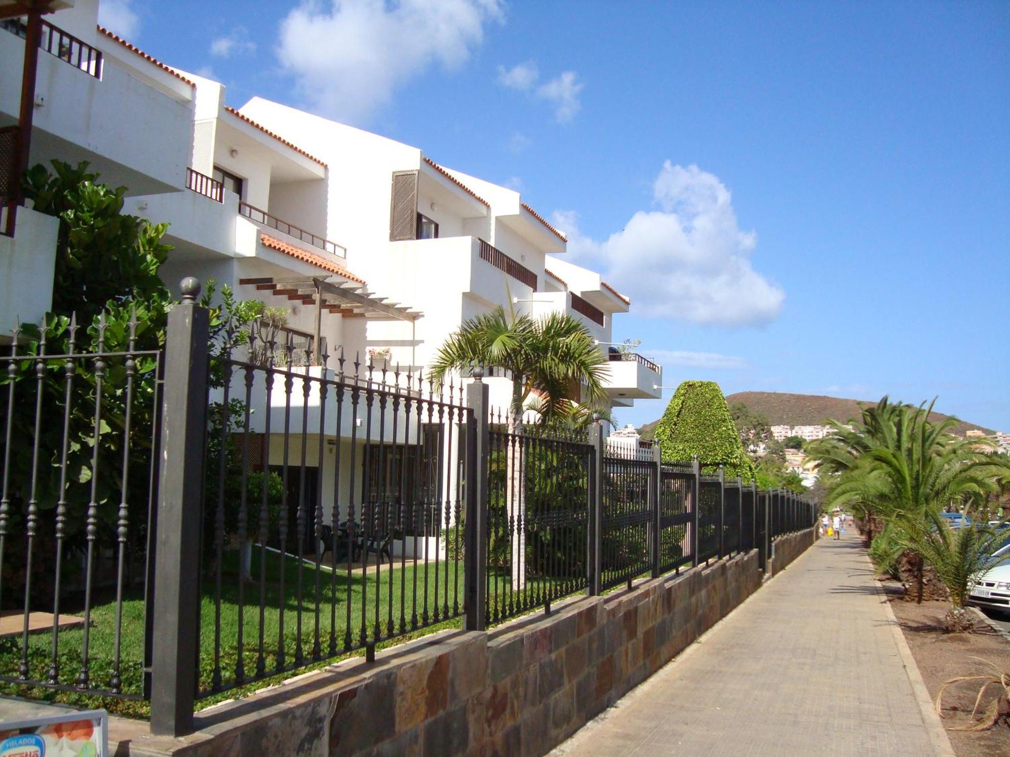1 Bed Los Cristianos Near The Bus Station Arona  Zewnętrze zdjęcie