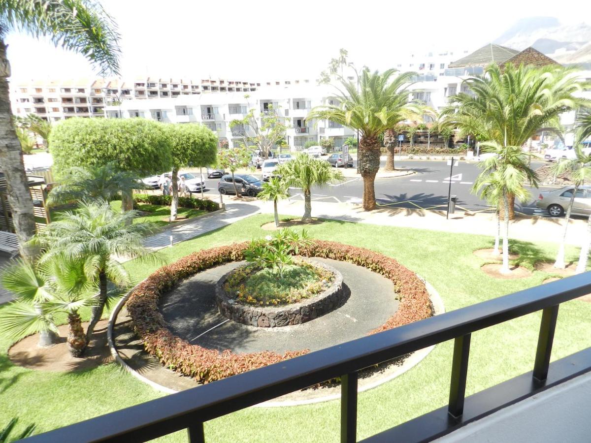1 Bed Los Cristianos Near The Bus Station Arona  Zewnętrze zdjęcie