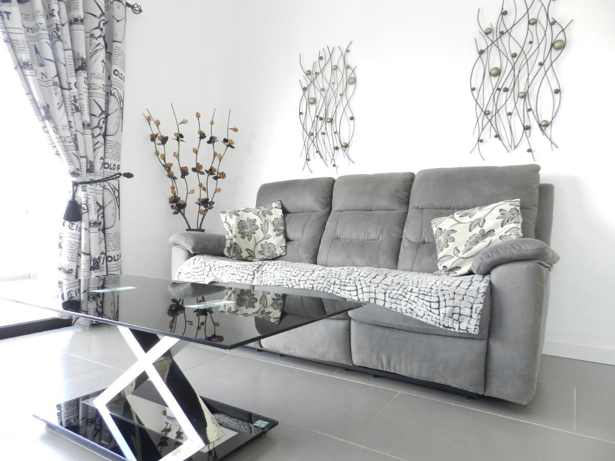 1 Bed Los Cristianos Near The Bus Station Arona  Zewnętrze zdjęcie