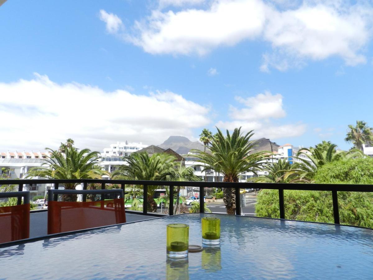 1 Bed Los Cristianos Near The Bus Station Arona  Zewnętrze zdjęcie