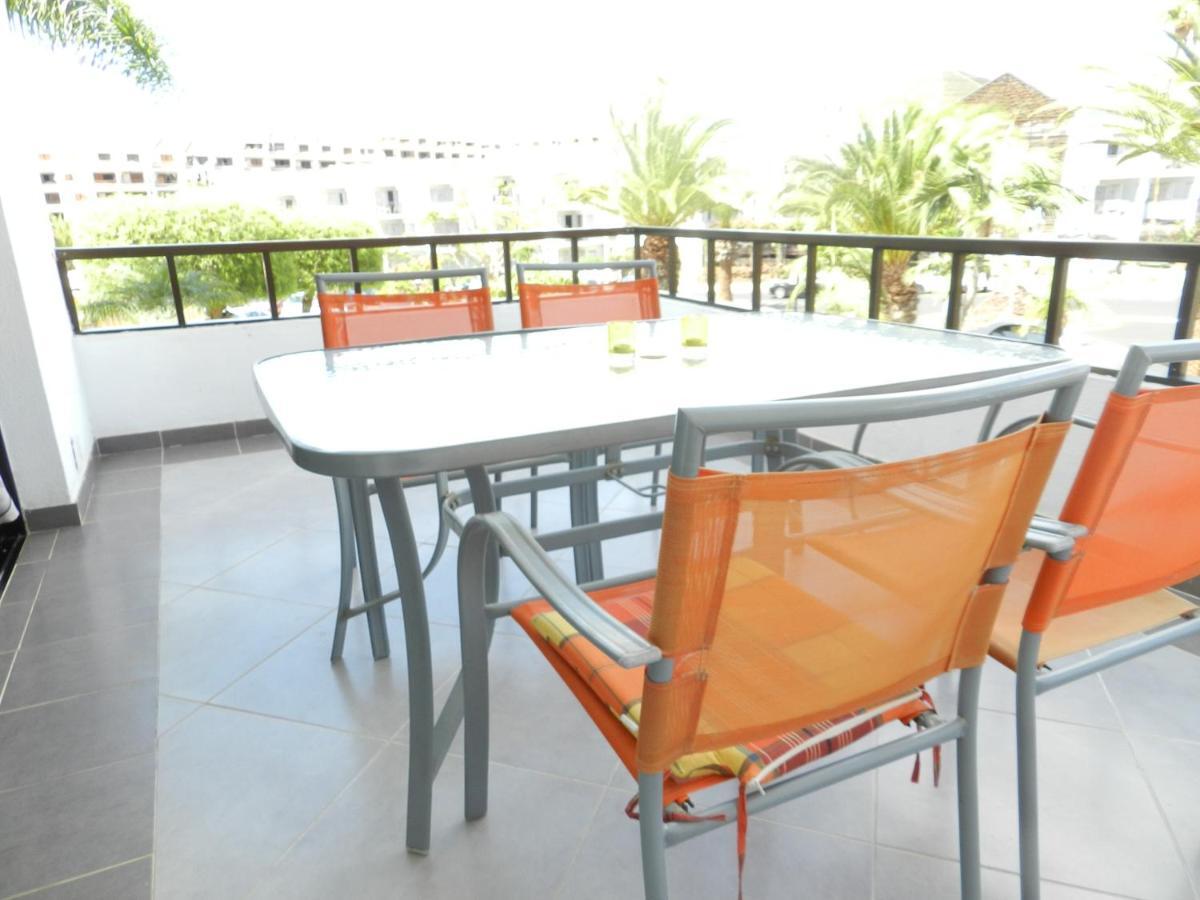 1 Bed Los Cristianos Near The Bus Station Arona  Zewnętrze zdjęcie