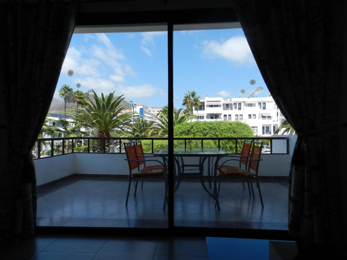 1 Bed Los Cristianos Near The Bus Station Arona  Zewnętrze zdjęcie